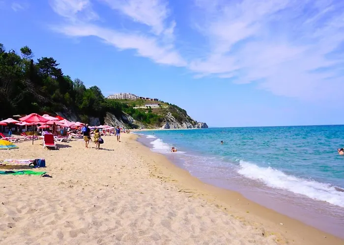 съни хаус - Sunny House Apartmán