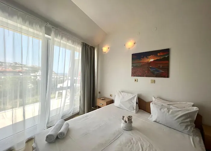 съни хаус - Sunny House Bjala