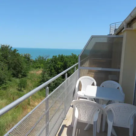 съни хаус - Sunny House