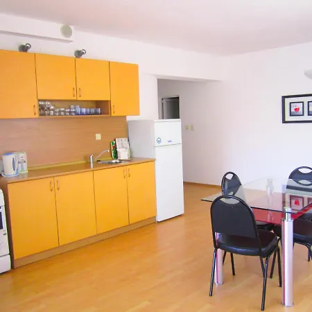 Apartament съни хаус - Sunny House *