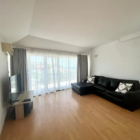 Apartament съни хаус - Sunny House *