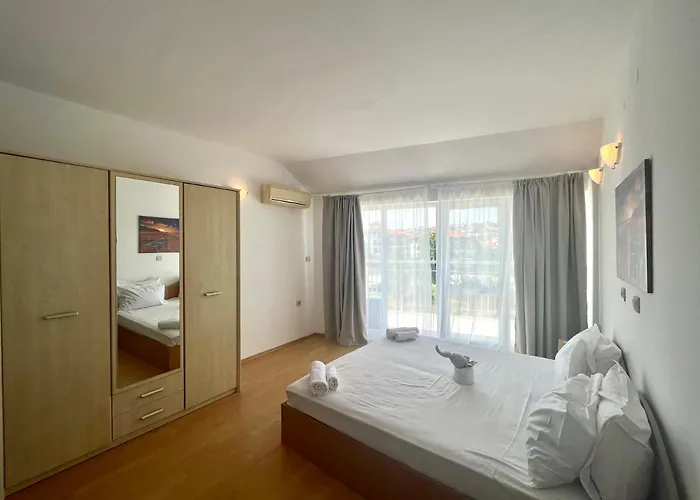 Lejlighed съни хаус - Sunny House *